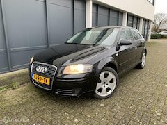 Audi A3 - 1.6 Attraction Cruise Control Aux Bluetooth N.A.P. NW APK