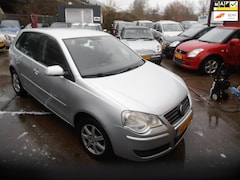 Volkswagen Polo - 1.2-12V Optive st bekr airco 5drs elek pak nap apk