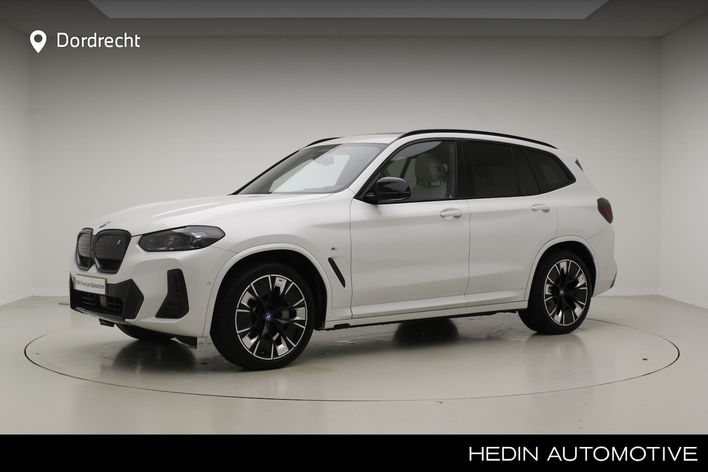 BMW iX3 - High Executive 80 kWh | M-Sport | 20" | Harman Kardon - AutoWereld.nl