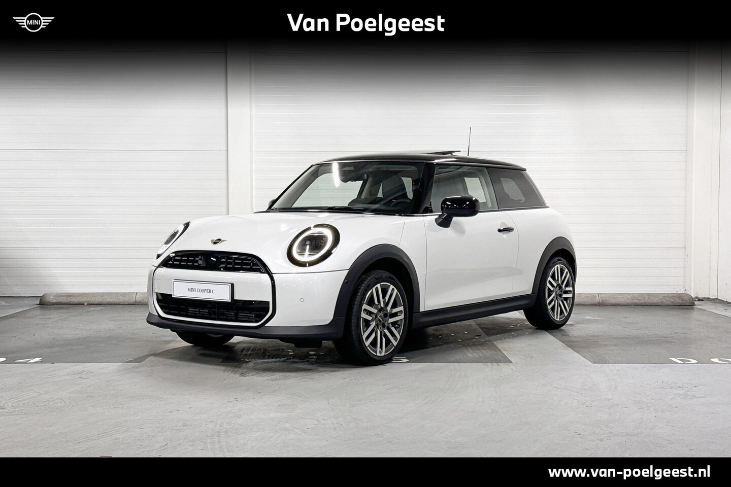 MINI Cooper - C | Classic Uitvoering | Pakket M | 17" Parallel Spoke two-tone - AutoWereld.nl