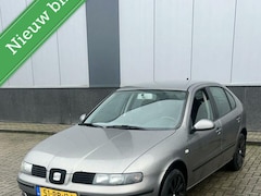 Seat Leon - 1.6-16V Executive