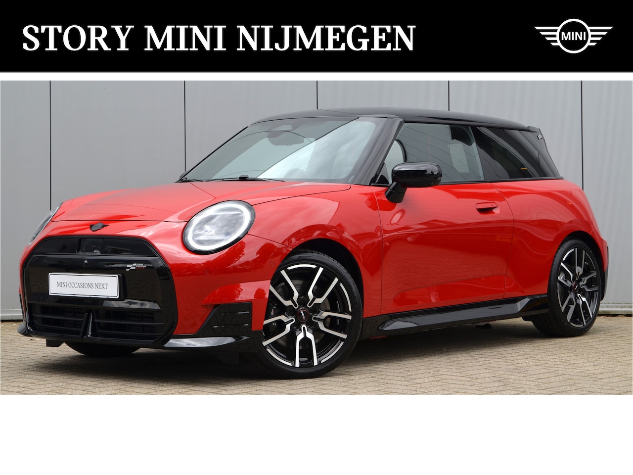 MINI John Cooper Works - Hatchback E JCW 40.7 kWh / Panoramadak / JCW Sportstoelen / Parking Assistant Plus / Head- - AutoWereld.nl