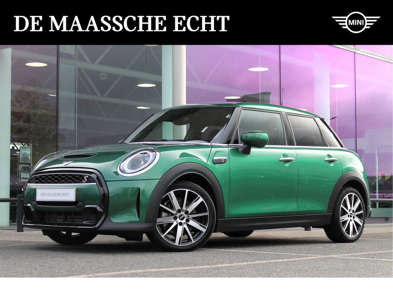 MINI Cooper S - Hatchback Classic Automaat / Achteruitrijcamera / Sportstoelen / LED / Comfort Access / Cr - AutoWereld.nl