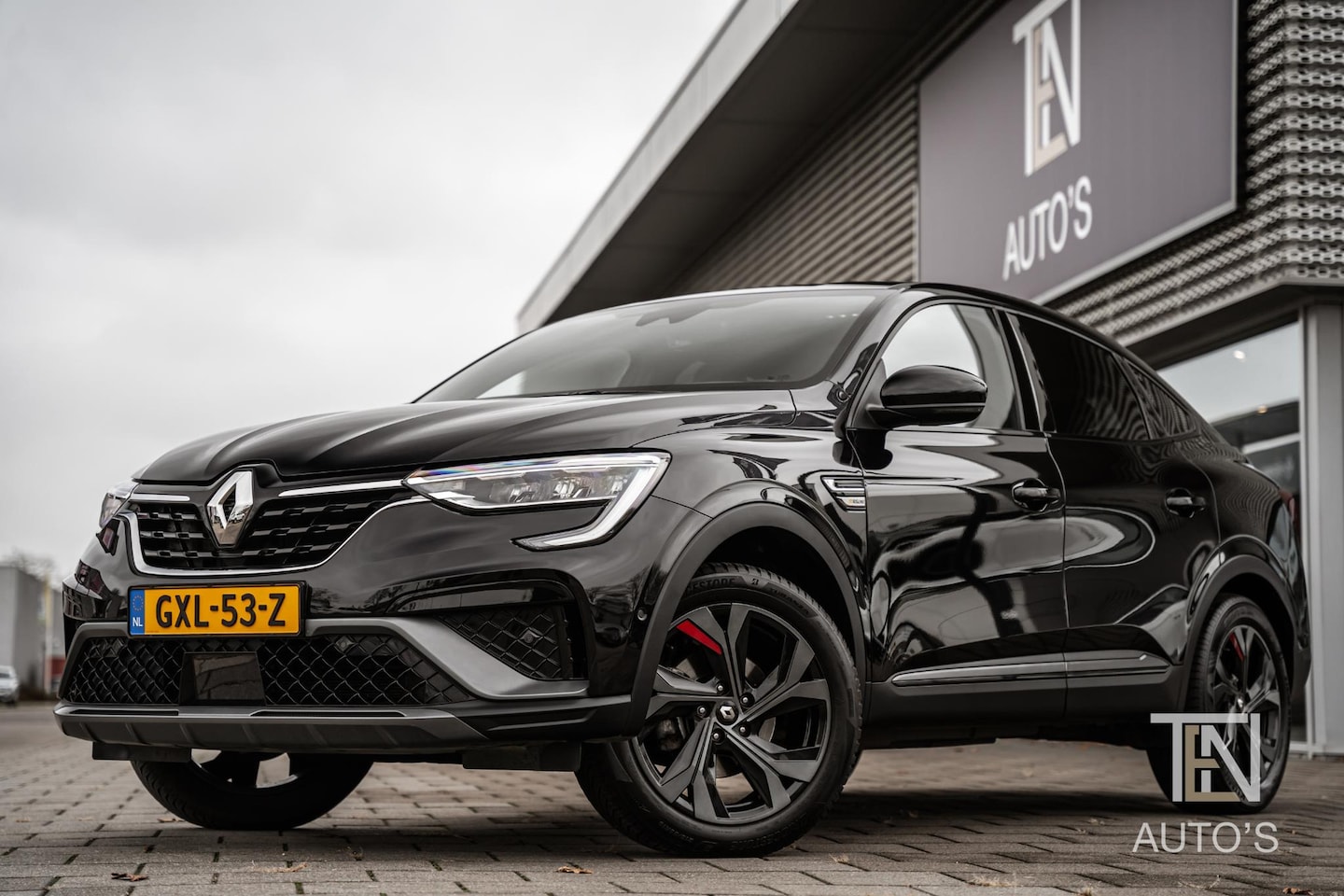 Renault Arkana - 1.6 E-Tech Hybrid 145 R.S. Line | Camera | Keyless | Trekhaak | 18" - AutoWereld.nl