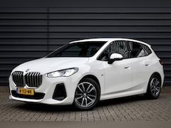 BMW 2-serie Active Tourer - 218i M Sport | Achteruitrijcamera | Adaptief Onderstel | CarPlay | Live Cockpit Profession