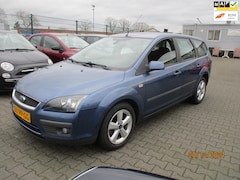 Ford Focus Wagon - Focus Wagon 1.6-16V First Edition-AUTOMAAT-NAVIGATIE