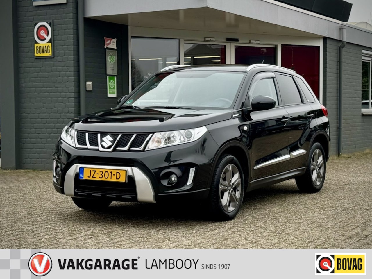 Suzuki Vitara - 1.6 120PK Limited Edition Navi Camera Trekhaak Leder - AutoWereld.nl