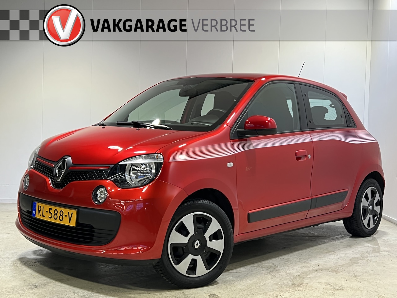 Renault Twingo - 1.0 SCe Collection | Navigatie | PDC Achter + Camera | Cruise Control | Airco | Orgineel N - AutoWereld.nl