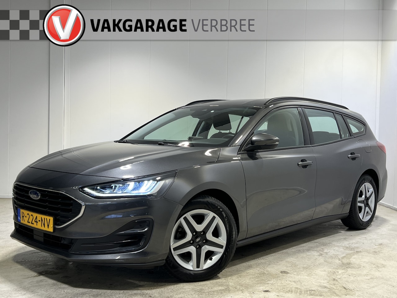 Ford Focus Wagon - 1.0 EcoBoost Connected | Android Auto/Apple Carplay | PDC Voor en Achter | DAB | Cruise Co - AutoWereld.nl