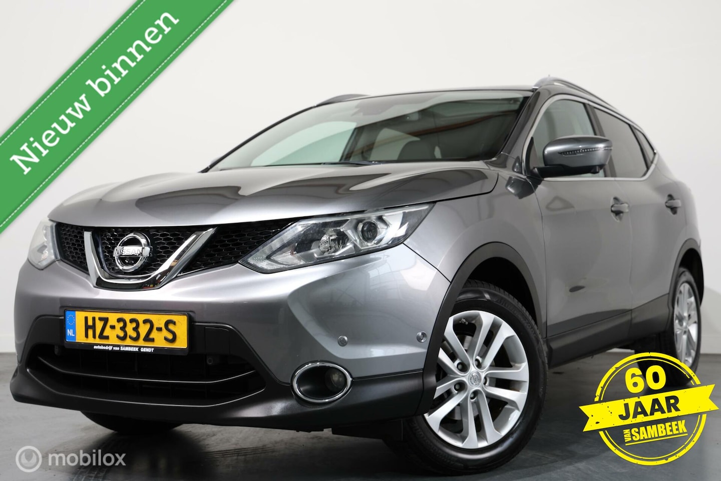 Nissan Qashqai - 1.2 Premier Edition - PANO-360 CAMERA-NAVI-STOELVERW. - AutoWereld.nl