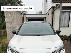 Peugeot 3008 - 1.2 PureTech GT Line Panoramisch Schuifdak | Camera | Keyless Entry en start | Navigatie