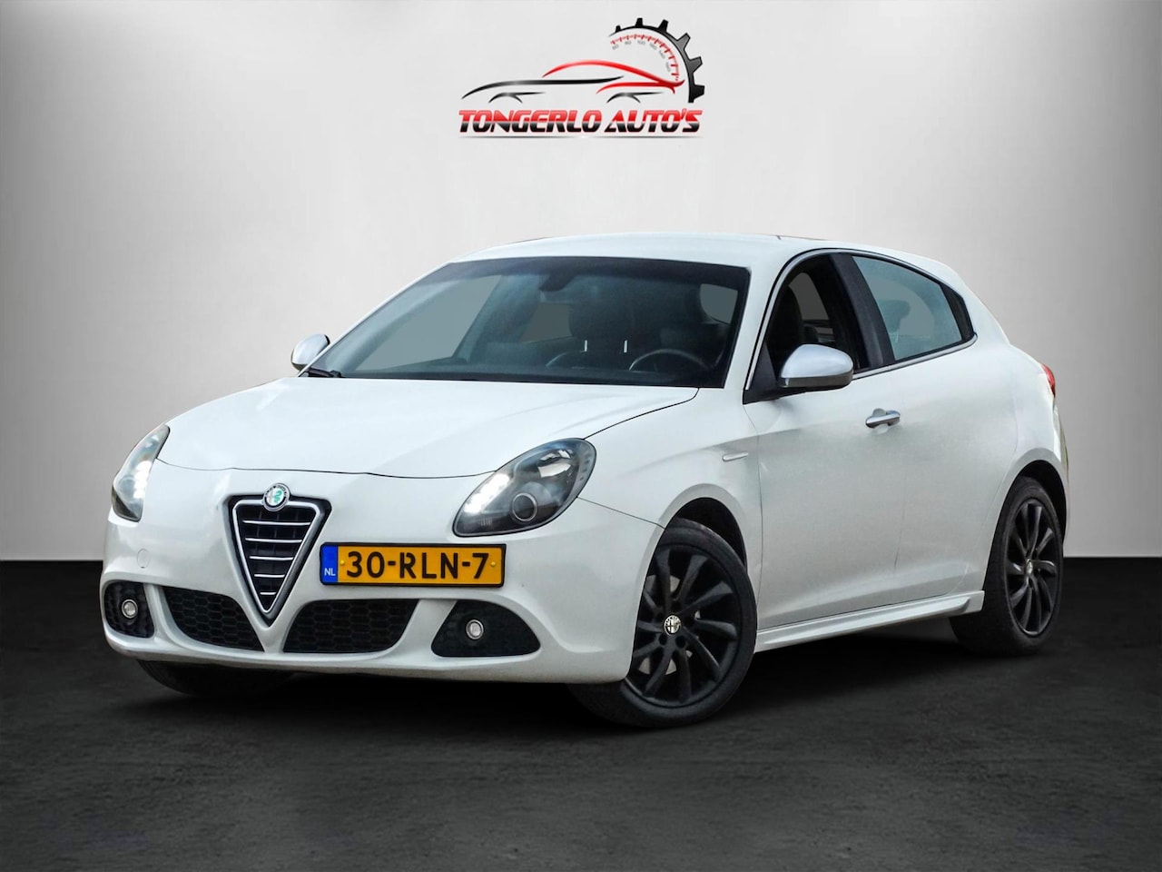 Alfa Romeo Giulietta - 1.4 T Distinctive Airco 17 inch Cruise Pdc Apk nieuw - AutoWereld.nl