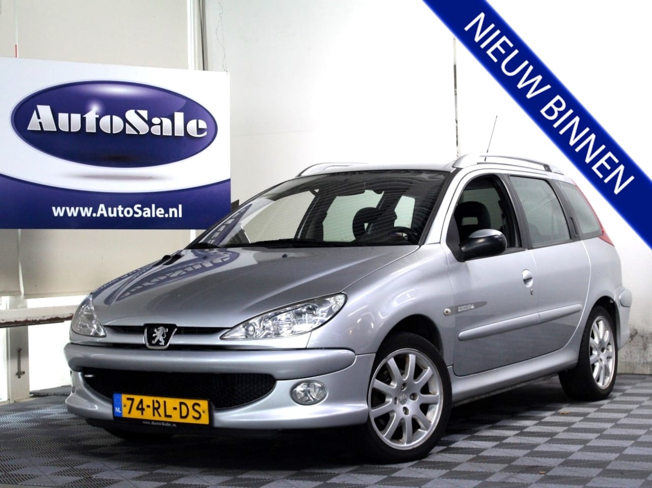 Peugeot 206 SW - 1.6 Quiksilver NAP APK-5/2025 AIRCO TREKHAAK LMV '05 - AutoWereld.nl