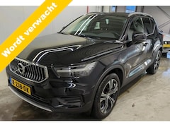 Volvo XC40 - 1.5 T4 Recharge Inscription Navigatie Comfort Stoelen Trekhaak Camera ACC Pilot Assist Int