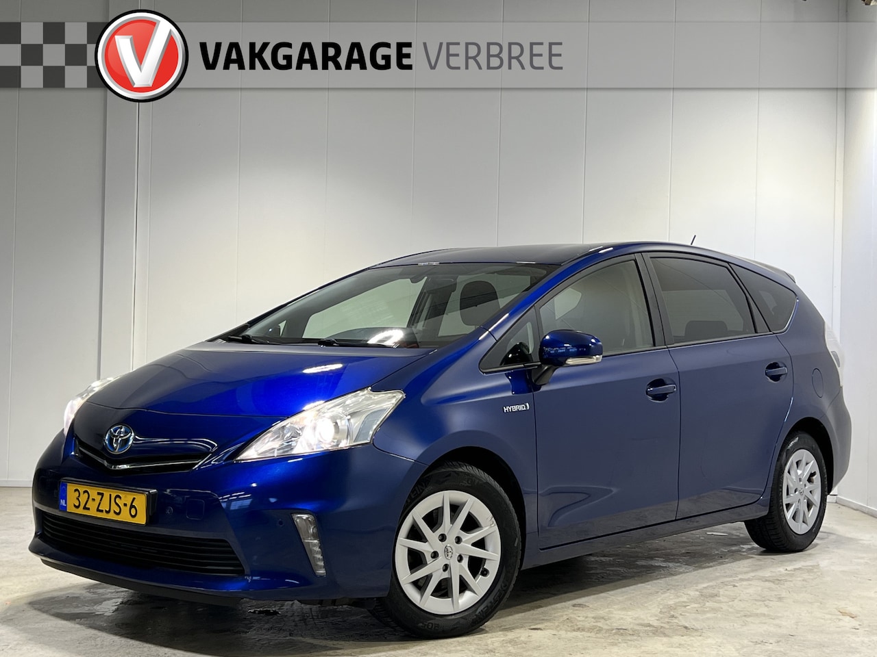 Toyota Prius Wagon - 1.8 Comfort | Navigatie | LM Velgen 16" | Cruise Control | Radio | Airco | Elektrische Ram - AutoWereld.nl