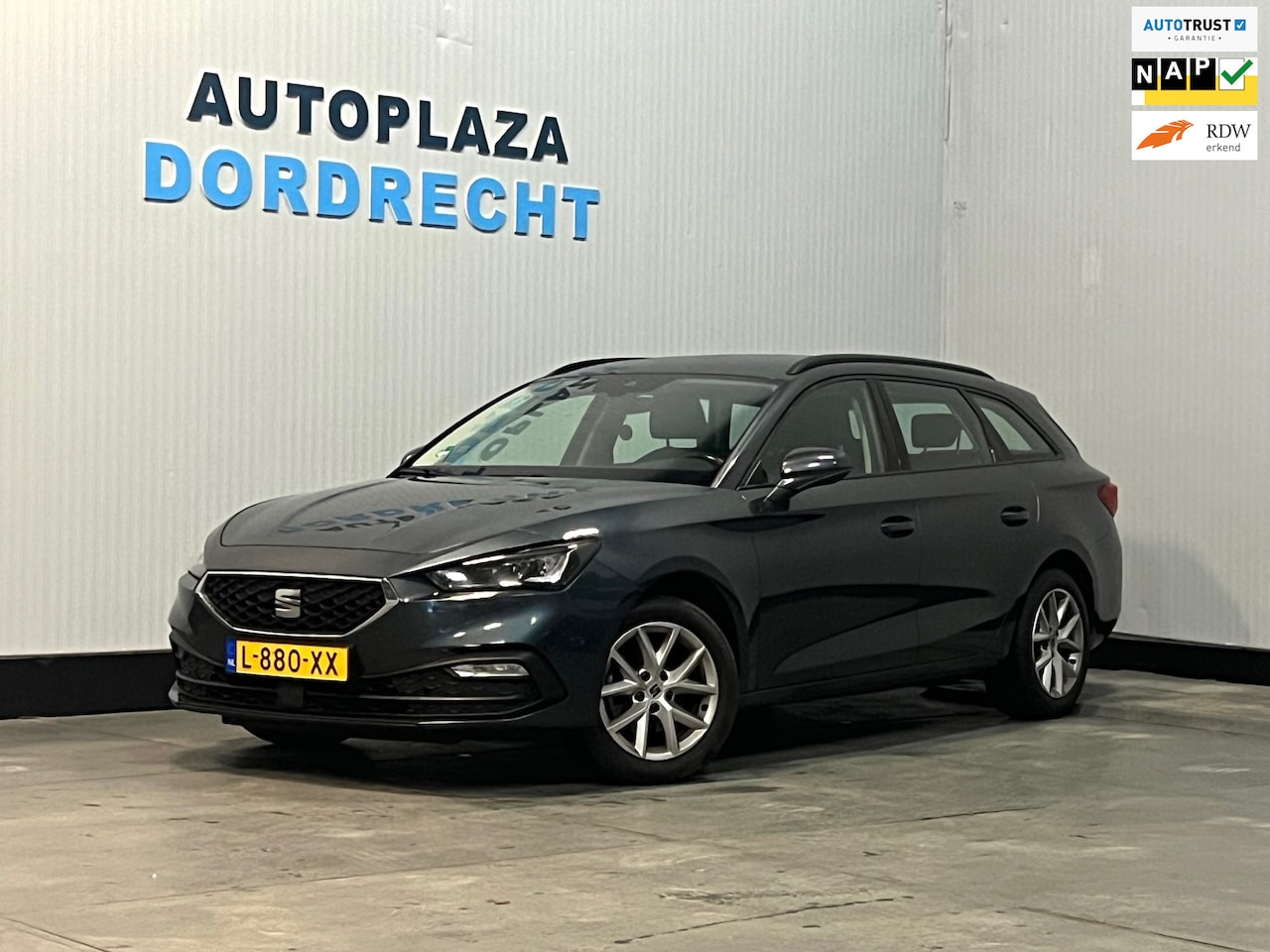 Seat Leon Sportstourer - 1.5 TSI Style 1.5 TSI Style - AutoWereld.nl