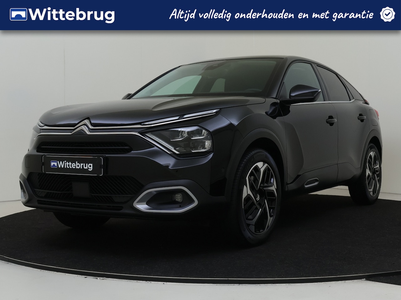 Citroën C4 - 1.2 Puretech Max | Parkeersensoren voor en achter | Navigatie | Cruise Control - AutoWereld.nl