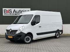 Renault Master - T35 2.3 dCi L2H3 Camera Cruise Clima Navigatie 3 Zitplaatsen Pdc 4 Seizoenen banden