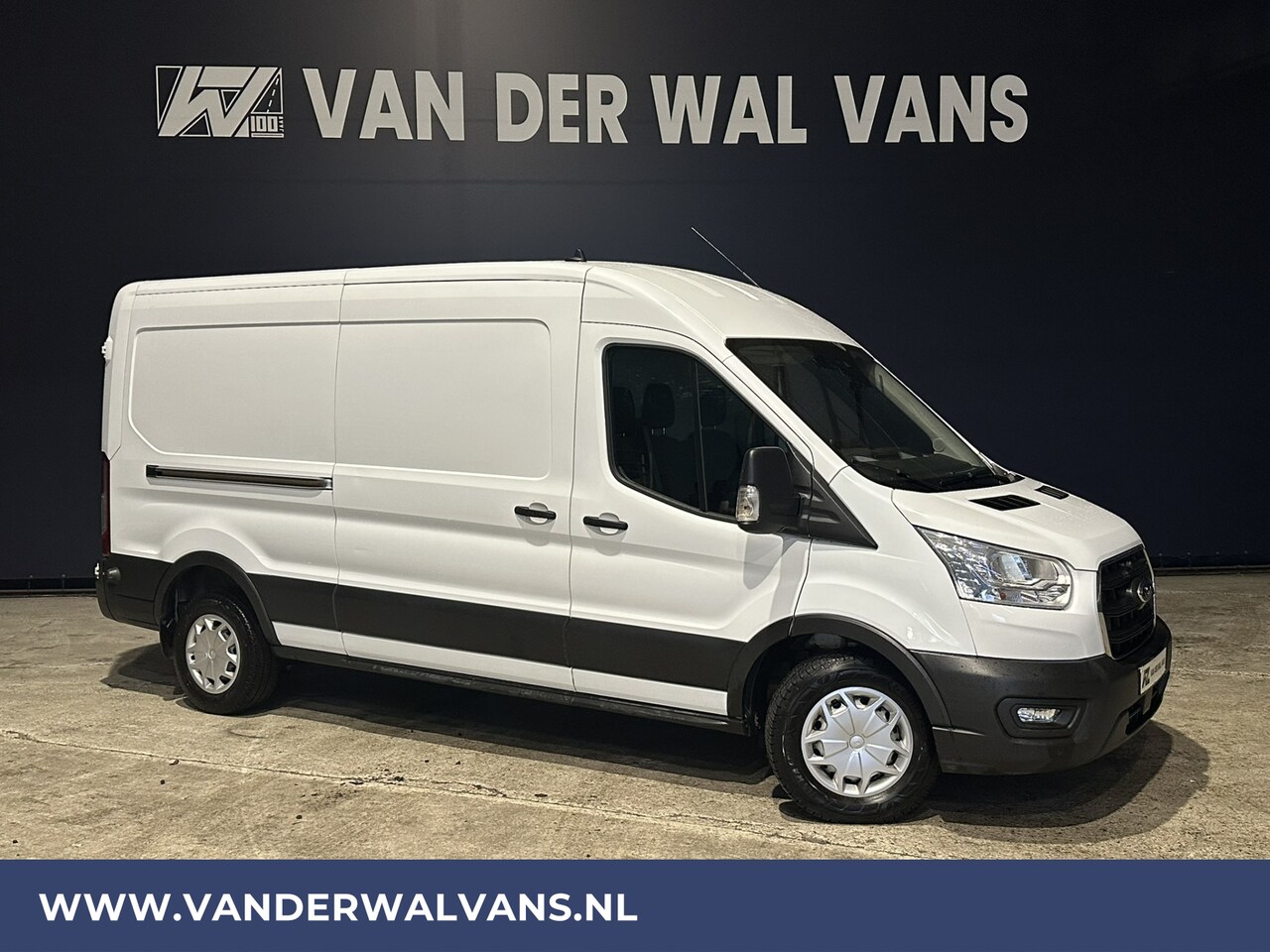 Ford Transit - 2.0 TDCI 131pk L3H2 Euro6 Airco | Camera | Navigatie | Apple Carplay Android Auto, Cruisec - AutoWereld.nl