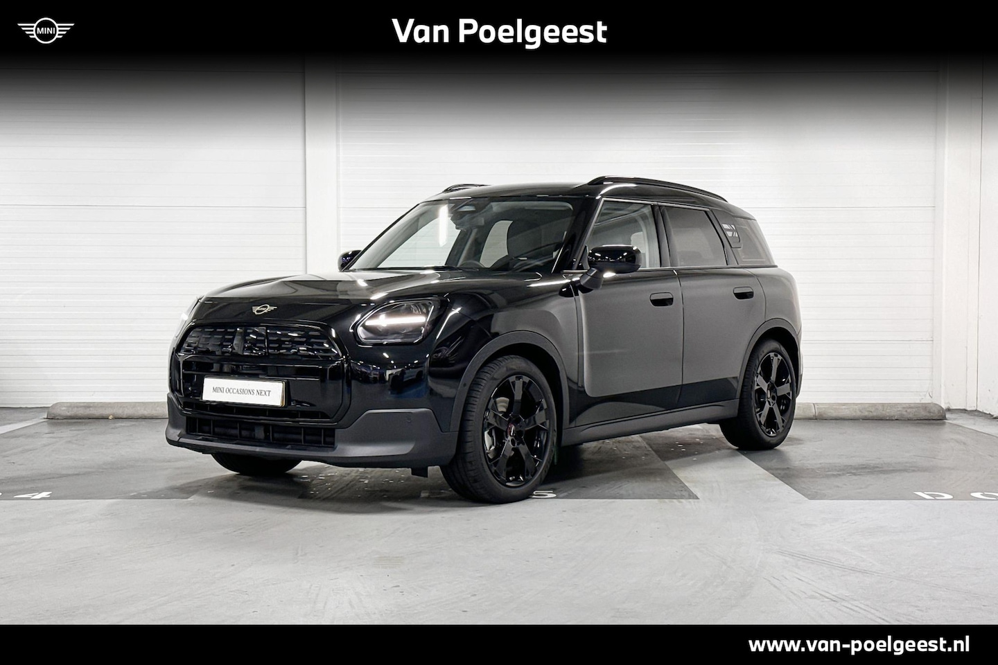 MINI Countryman - E | Classic | Pakket XS 19inch JCW wielset | getint glas achter | Subsidie Deals - AutoWereld.nl