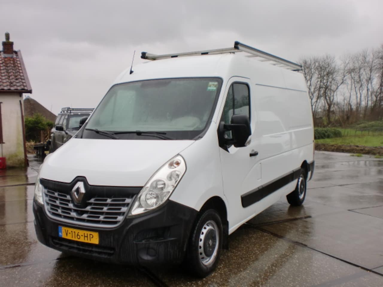 Renault Master - 2.3DCI BJ2017 KM154 5D L2 H2 LEASE€183 NAVI AIRCO NAP - AutoWereld.nl