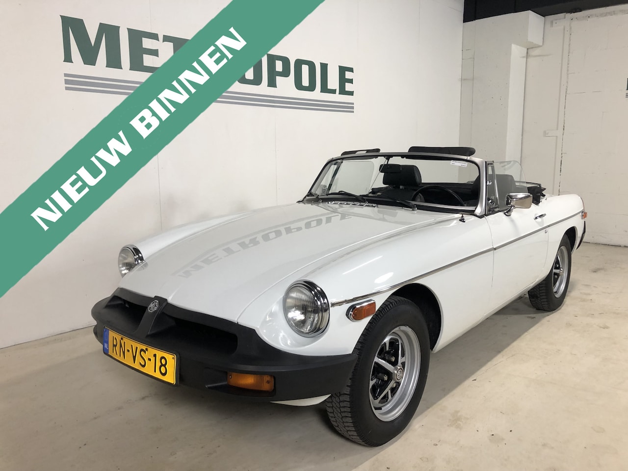 MG B type - Rubberbumper M0936 - AutoWereld.nl