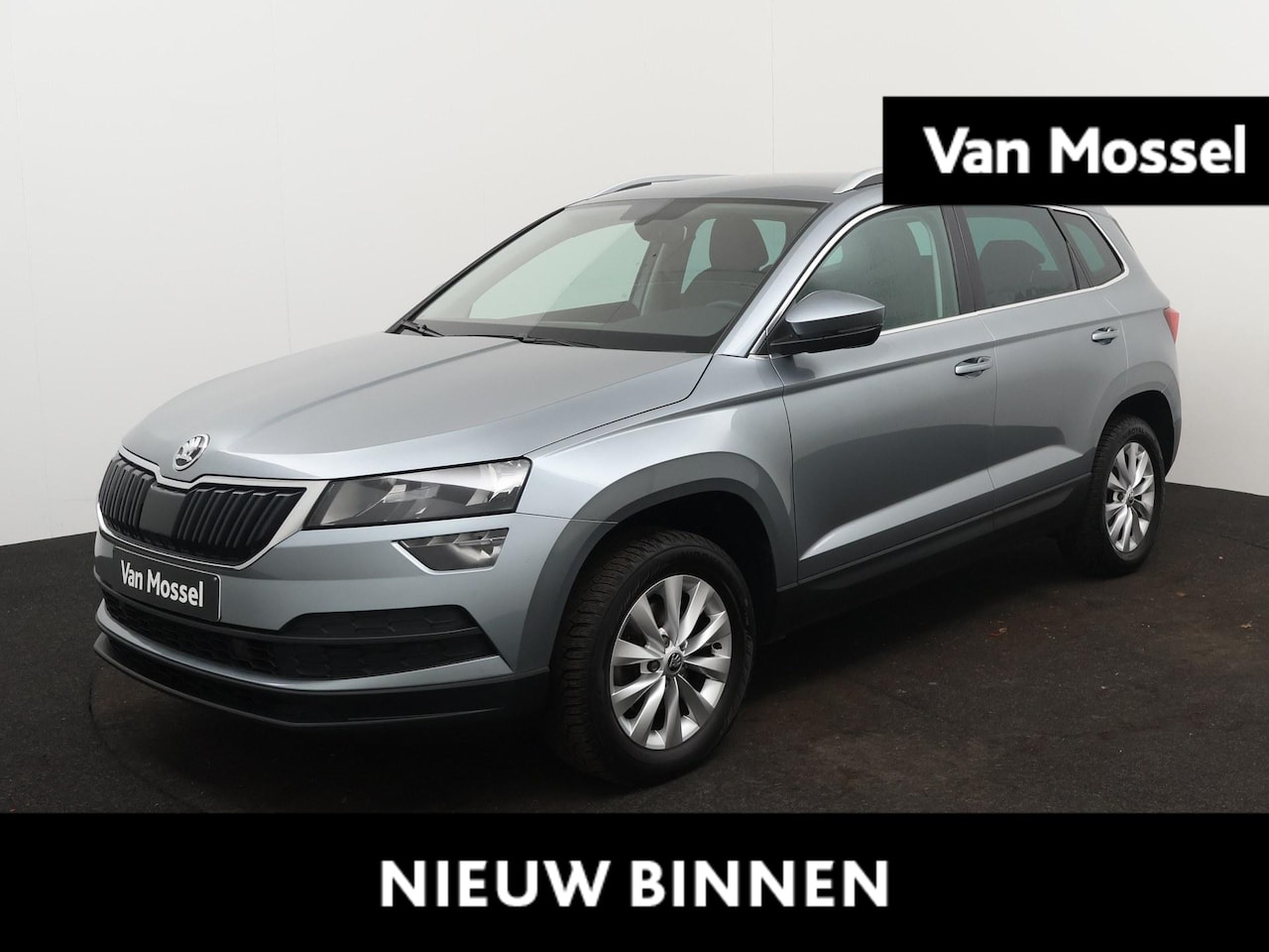 Skoda Karoq - 1.5 TSI ACT Ambition | DIGITAAL DASHBOARD | STOELVERWARMING | NAVIGATIE | CLIMATE CONTROL - AutoWereld.nl