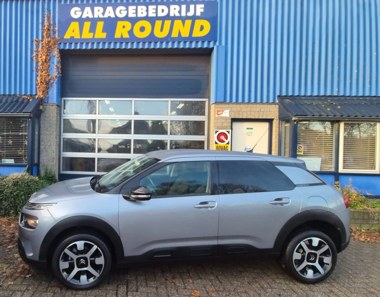 Citroën C4 Cactus - 1.2 Pure Tech Feel cruise *lichtmetaal* ecc *carplay*navi - AutoWereld.nl