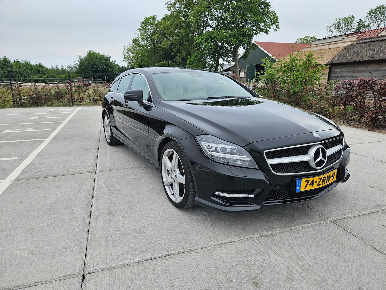 Mercedes-Benz CLS-klasse Shooting Brake - 350 Top staat, Nieuw banden, Remblokken, APK & serviceonderhoud. Ned.Auto met logische NAP - AutoWereld.nl