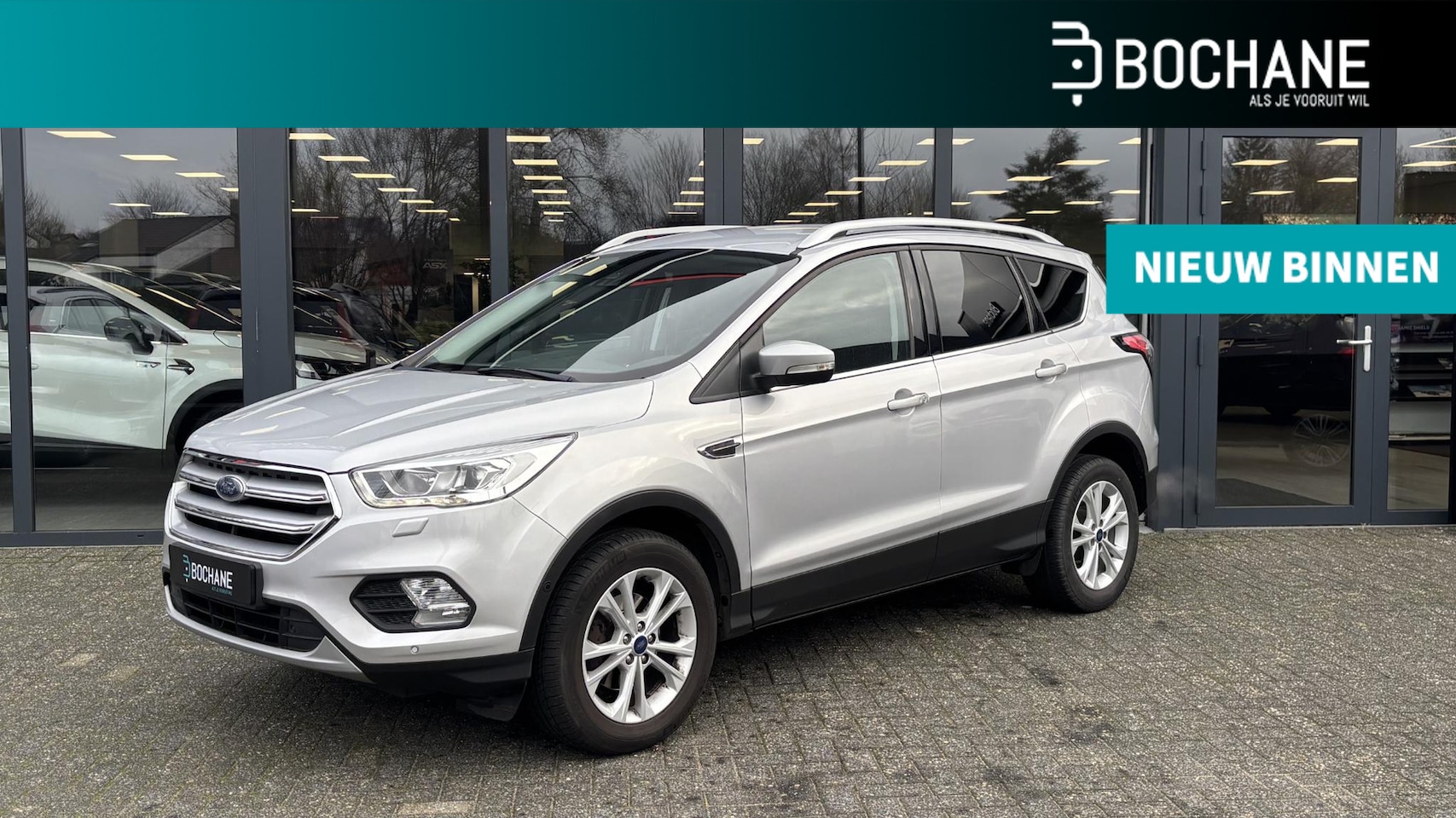 Ford Kuga - 1.5 EcoBoost Titanium | Camera | Stoelverwarming | Trekhaak - AutoWereld.nl