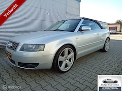 Audi A4 Cabriolet - 3.0 V6 Exclusive Automaat