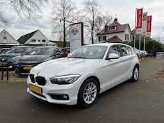 BMW 1-serie - 118I SPORT / STOELVERW. / CRUISE CTR. / AIRCO-ECC / PDC