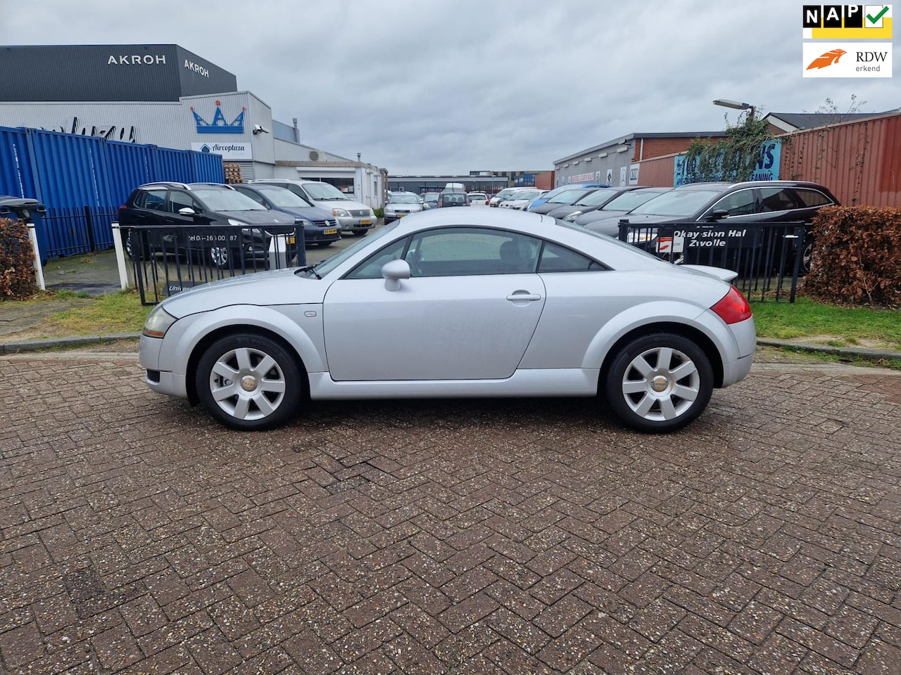 Audi TT - 1.8 5V Turbo/STUUR RECHTS/LIEFHEBBERS AUTO! - AutoWereld.nl