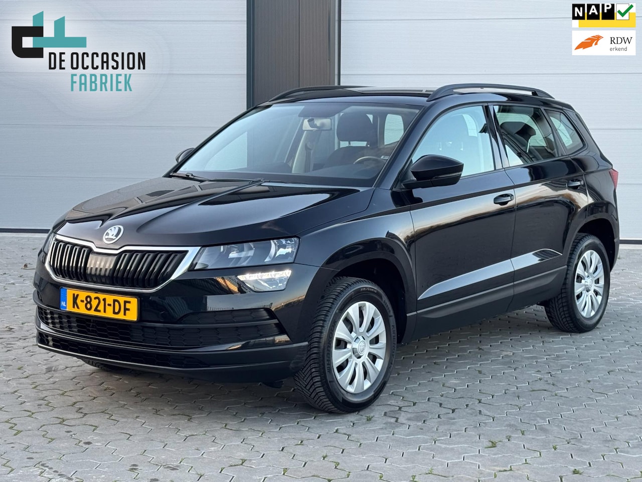 Skoda Karoq - 1.0 TSI Business Edition Trekhaak - AutoWereld.nl