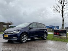 Volkswagen Touran - 1.2 TSI Highline Business 7p acc/pano/pdc/