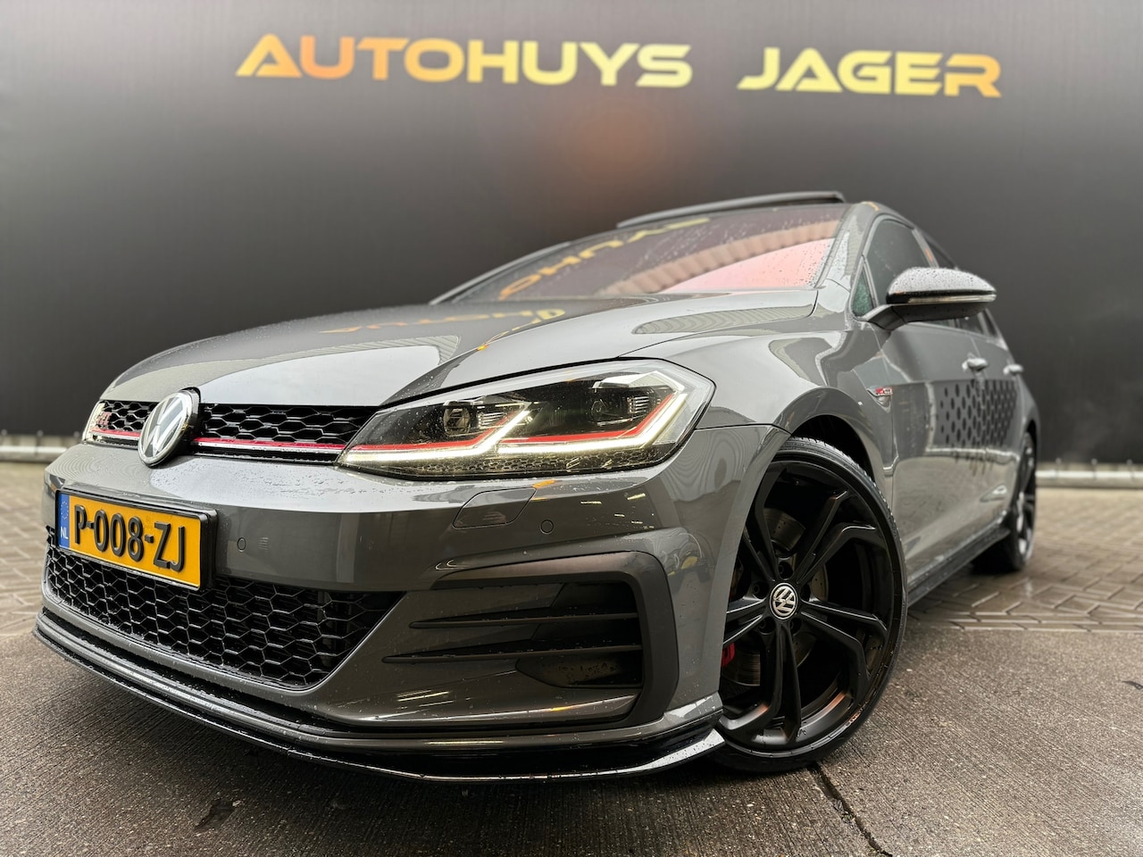 Volkswagen Golf - 2.0 TSI GTI TCR PANO DYNAUDIO MEMORY - AutoWereld.nl