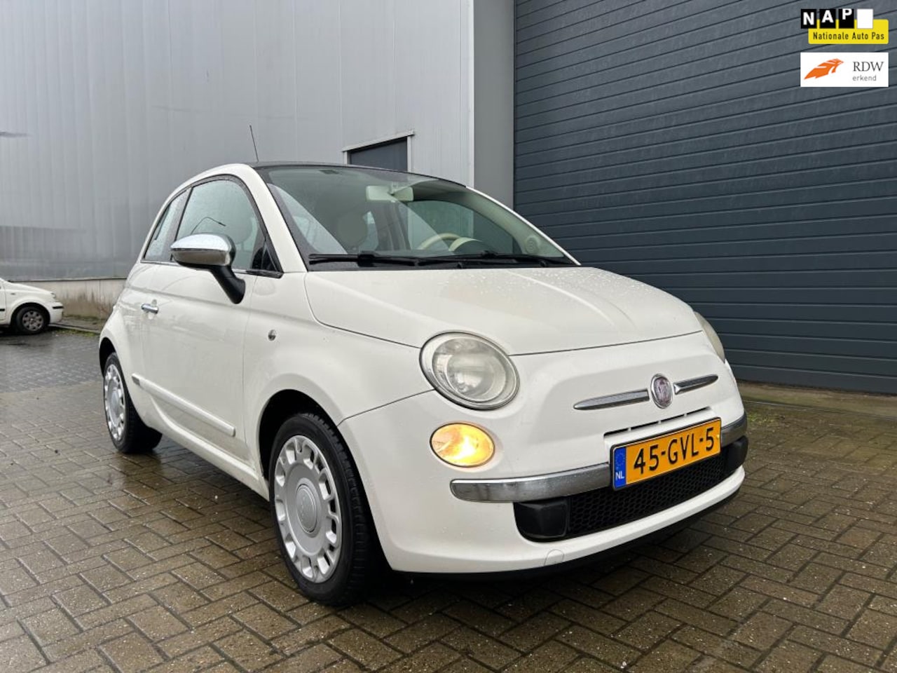 Fiat 500 - 1.2i Lounge CLIMA PANO NAP 2008 - AutoWereld.nl