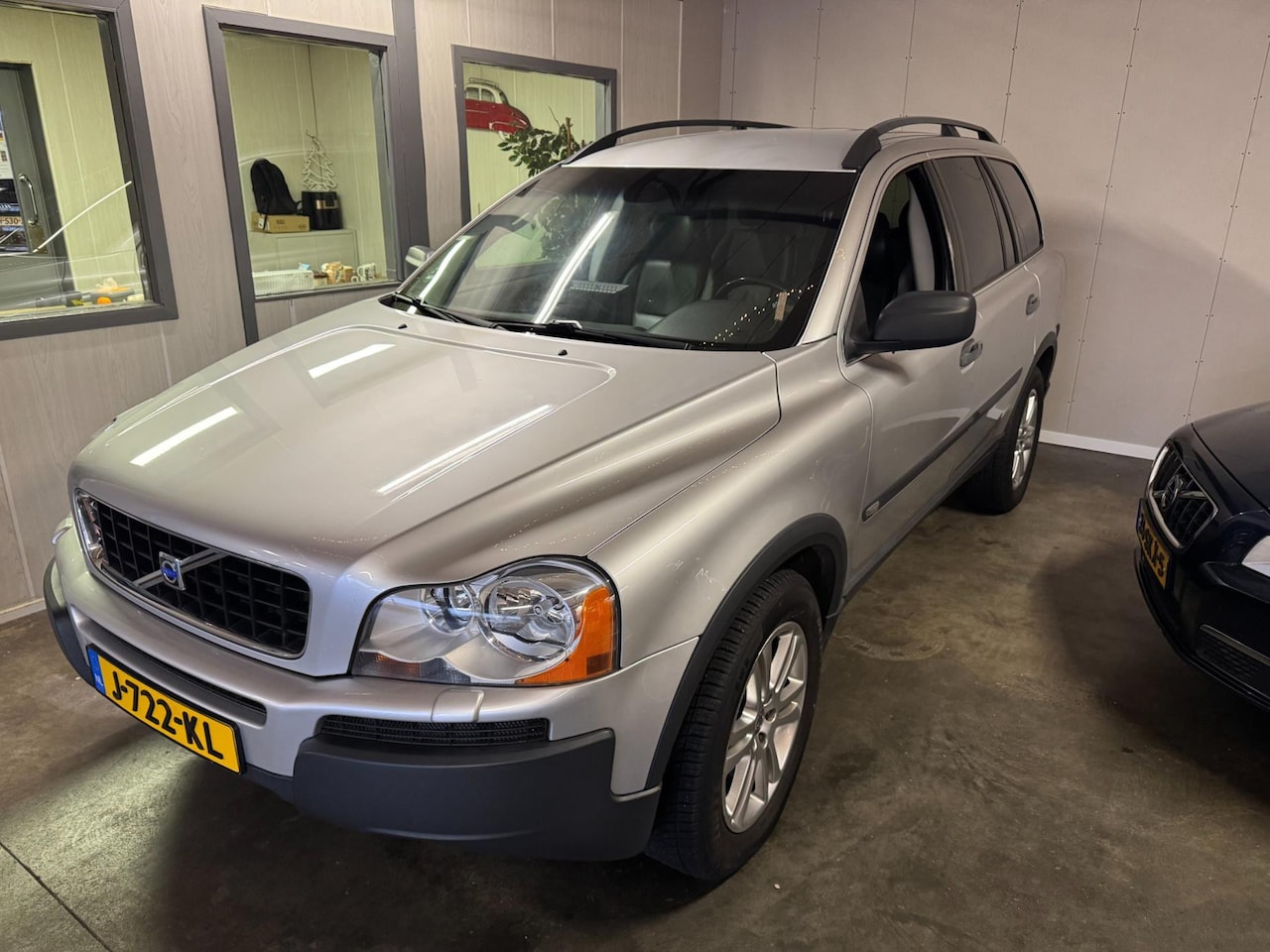 Volvo XC90 - 2.5 T Elite 2.5T Elite,Leer,cruise control,Climate Controle,afneembare trekhaak pdc achter,stoelverwar - AutoWereld.nl