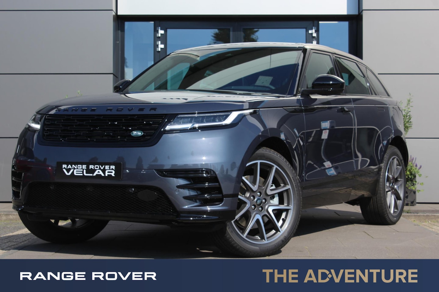 Land Rover Range Rover Velar - 2.0 P400e R-Dynamic HSE Modeljaar 2024 - AutoWereld.nl