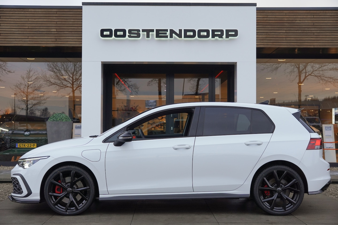 Volkswagen Golf - 1.4/245pk eHybrid GTE Blackstyle+ Edition|2020|Cruise+ACC|Clima|PDC+Camera|19"LMV Black|IQ - AutoWereld.nl