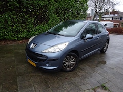 Peugeot 207 - 1.4 Cool 'n Blue