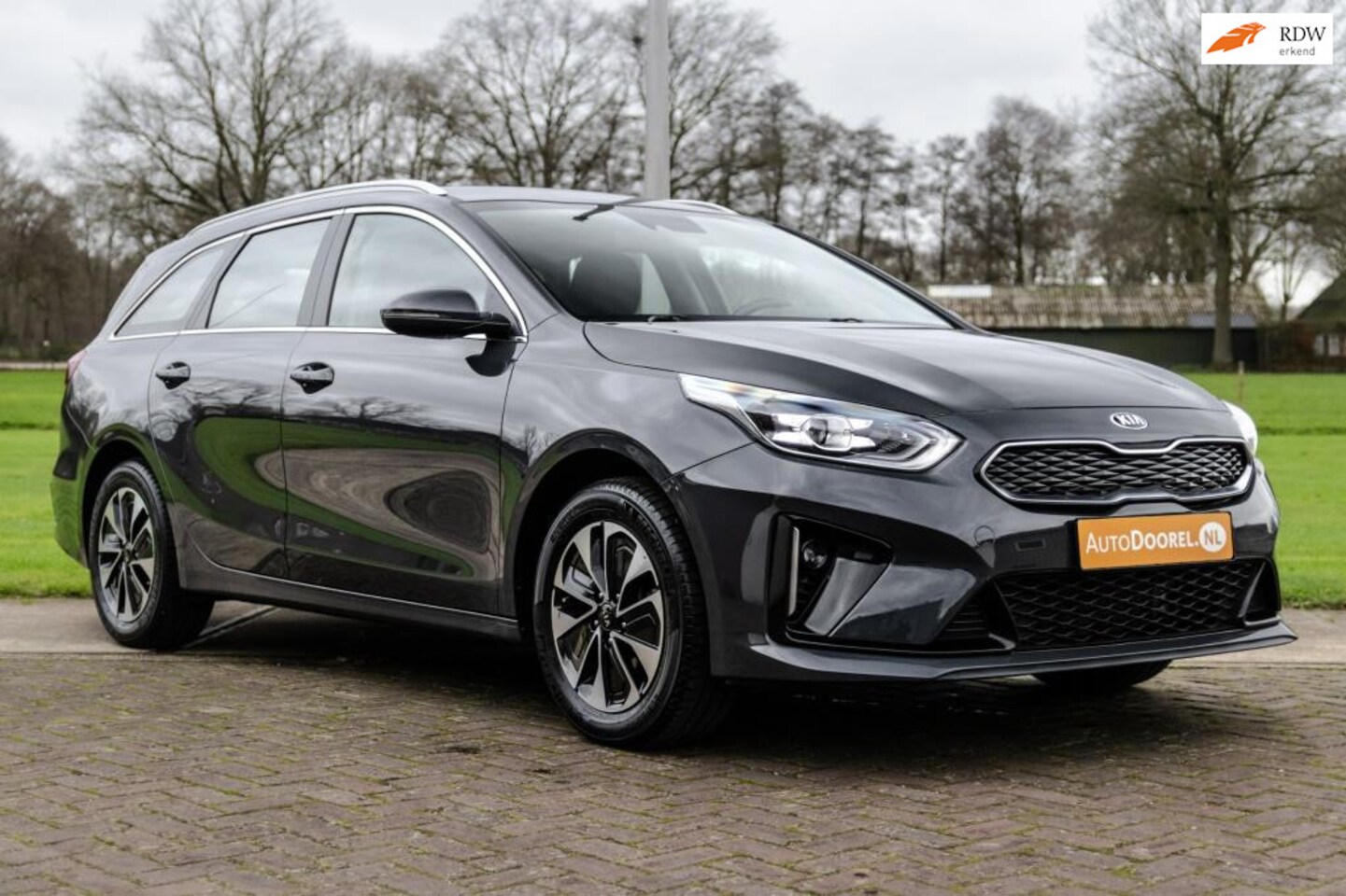 Kia Cee'd Sportswagon - Ceed 1.6 GDI PHEV DynamicLine - AutoWereld.nl