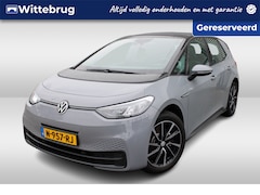 Volkswagen ID.3 - 150 pk Pure Comfort 45kW/h Navigatie / Parkeersensoren / Cruise control / 18"LM Velgen