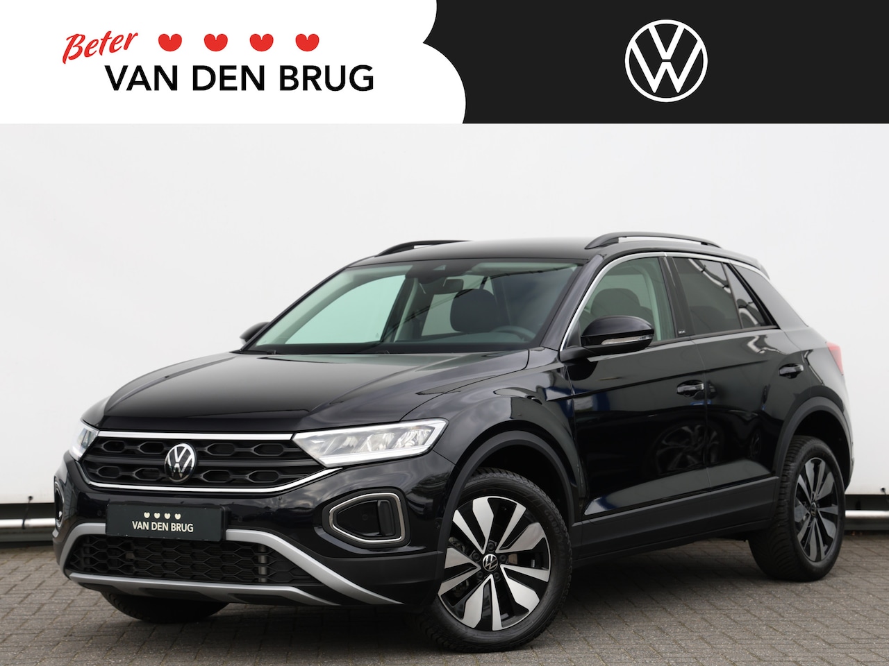 Volkswagen T-Roc - 1.5 TSI Life 150pk DSG | Camera | Navigatie | All-Season | Adaptive Cruise | Stoelverwarmi - AutoWereld.nl