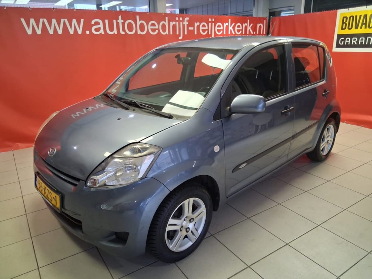 Daihatsu Sirion 2 - 1.0-12V Premium 1.0-12V Premium, Airco, Nieuwe APK - AutoWereld.nl