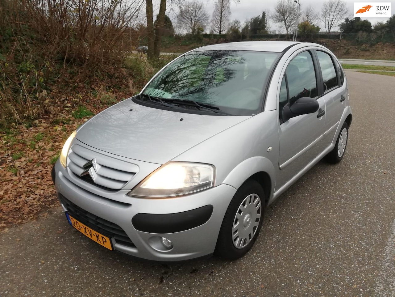 Citroën C3 - 1.4i Ambiance heel airco pdc enzv. - AutoWereld.nl