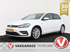 Volkswagen Golf - 1.5 TSI Highline Business R-Line | 150 PK | Navigatie | Adap. Cruise | Stoelverwarming |