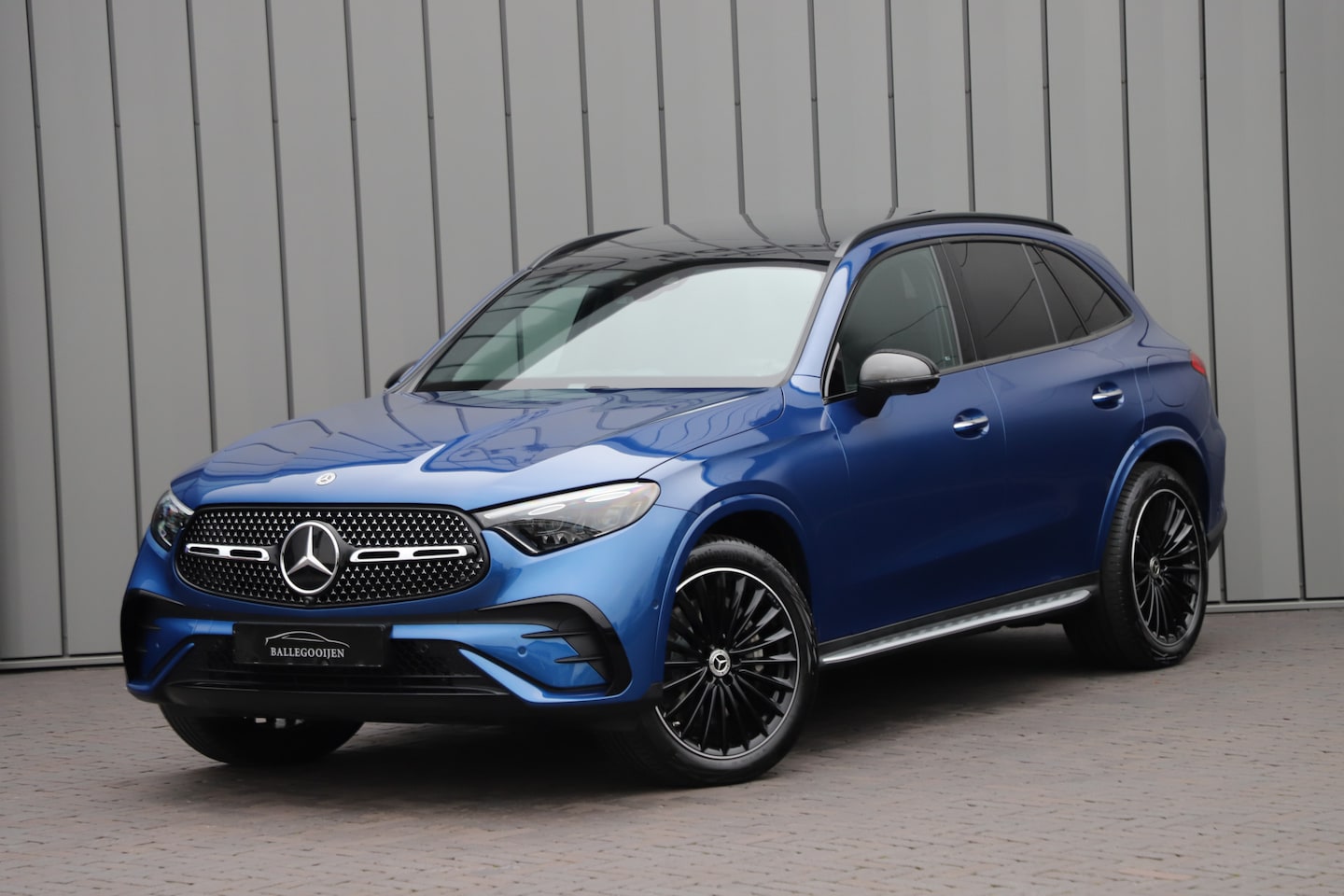 Mercedes-Benz GLC-klasse - 400e AMG 4-Matic 381PK | Aut9 | Lucht-vering | 4W-Sturing | Head-up | Keyles-go | Nappa-le - AutoWereld.nl