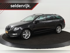 Skoda Octavia - 1.5 TSI Style | Stoelverwarming | Trekhaak | Carplay | Full LED | Navigatie | Park Assist