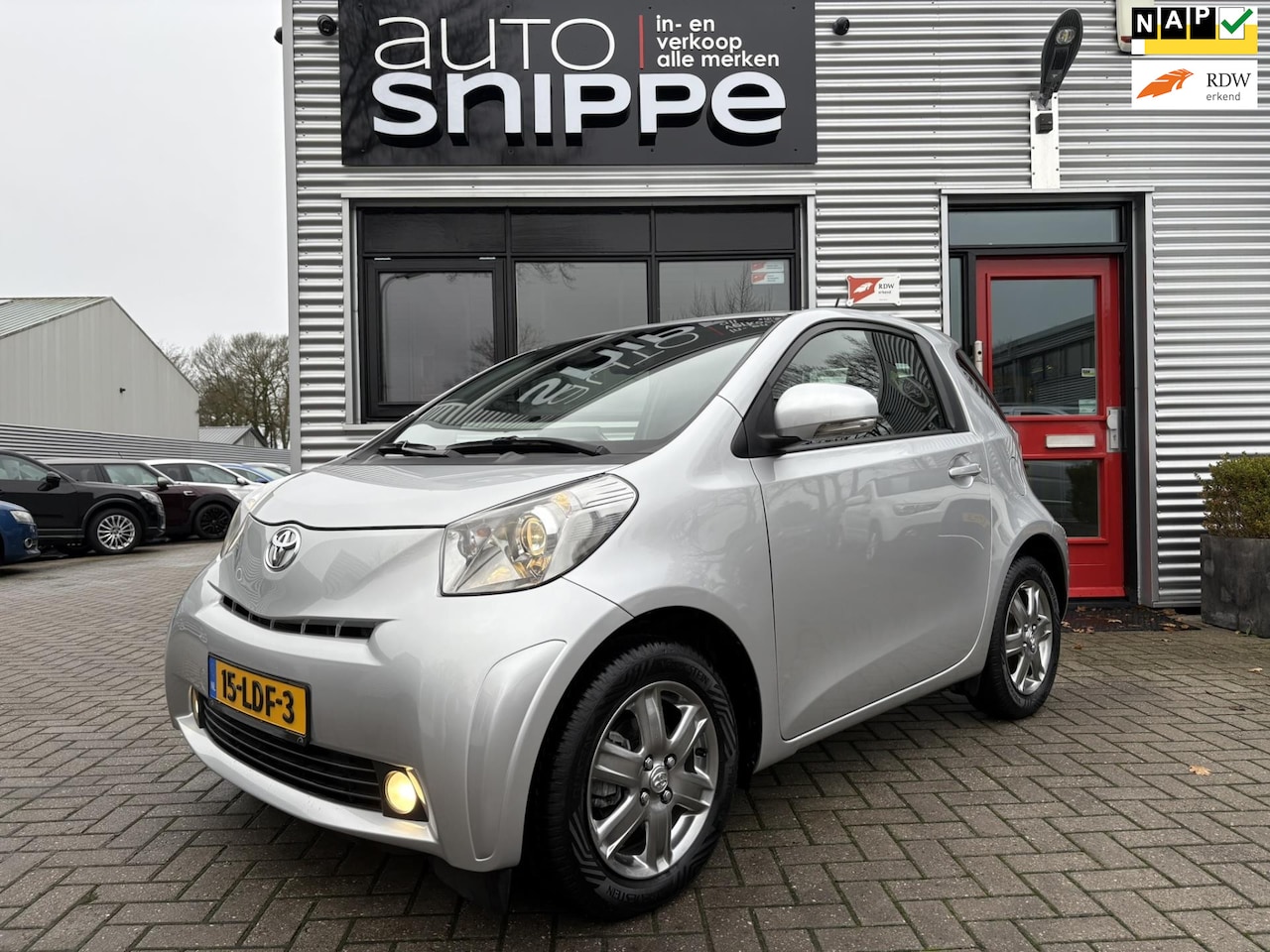 Toyota iQ - 1.0 VVTi Aspiration -AUTOMAAT-LEDEREN BEKLEDING-KEYLESS ENTRY-CLIMA-ORIGINEEL NEDERLANDS!- - AutoWereld.nl